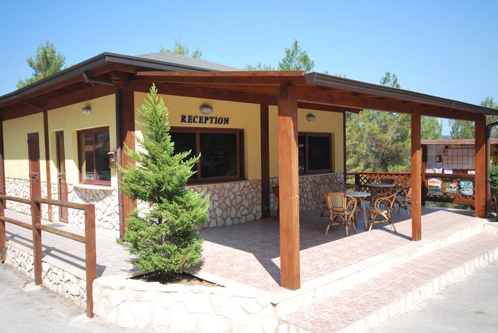 Villaggio Santo Stefano فيستَ المظهر الخارجي الصورة