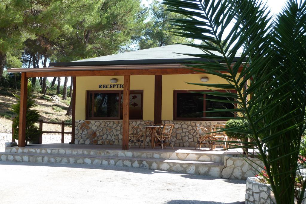 Villaggio Santo Stefano فيستَ المظهر الخارجي الصورة